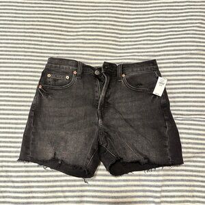 GAP shortie black distressed jean shorts NWT